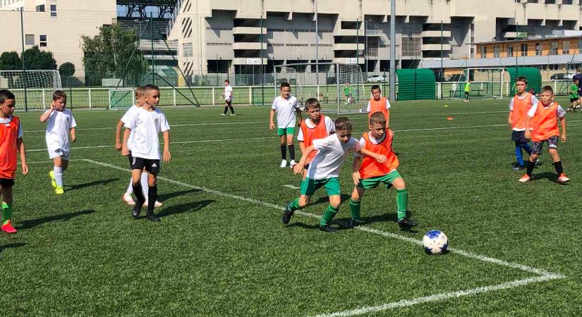 Labdarúgás – Gyerekeknek tart focitábort az ETO