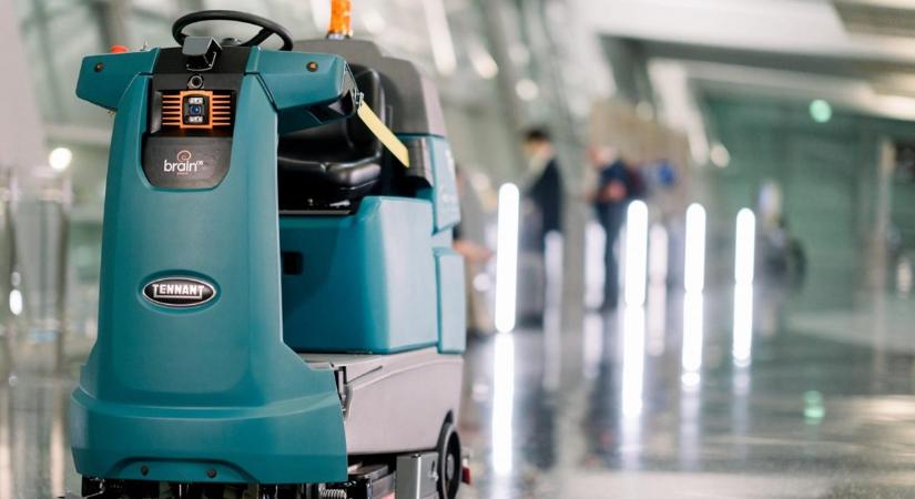 Robotok segíthetnek tisztán tartani a vasútállomásokat is