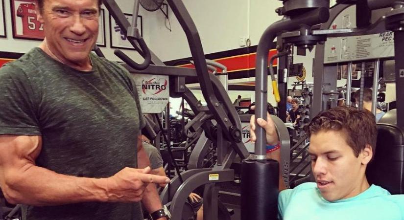 Arnold Schwarzenegger fia félmeztelen fotókon mutogatja az izmait