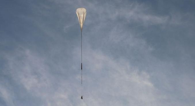 Léggömbbel viszik a magasba a pénztárcabarát űrtávcsövet