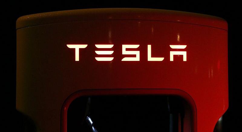 Ismét rekordmagas bevételt ért el a Tesla