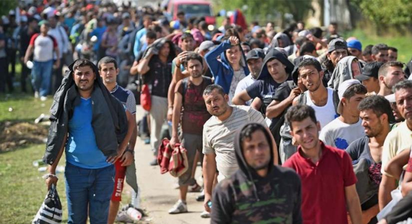 Törökország nem kéri a migránsokat, a görögök az EU segítségét kérik