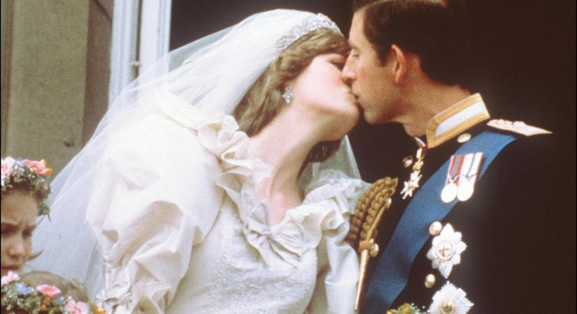 Titokzatos üzenetet rejtett Diana hercegnő esküvői cipője