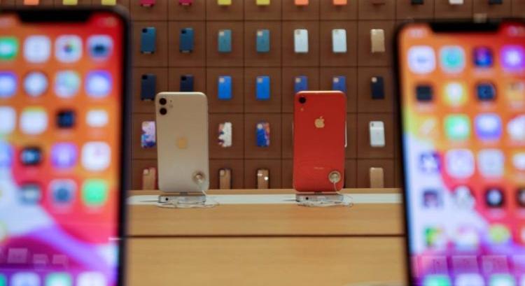 Az Apple-t is elérte a chip-hiány – Kevesebb iPhone 13 készülhet