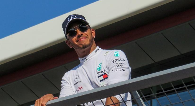 Lewis Hamilton a magyar homofób törvényről: „Elfogadhatatlan, gyáva és félrevezető"