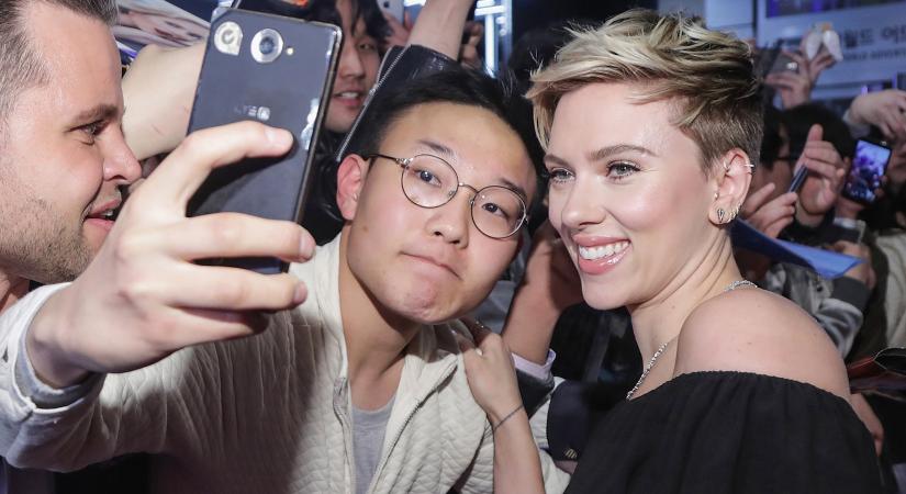 Plagizált Scarlett Johansson-interjút adott le a Nők lapja hollywoodi riportere