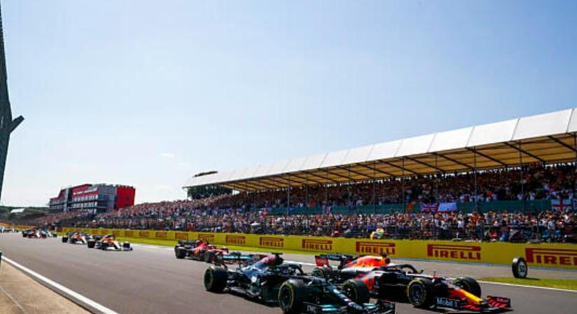 F1: elutasították a Red Bull fellebbezését, Hamiltont nem büntetik tovább