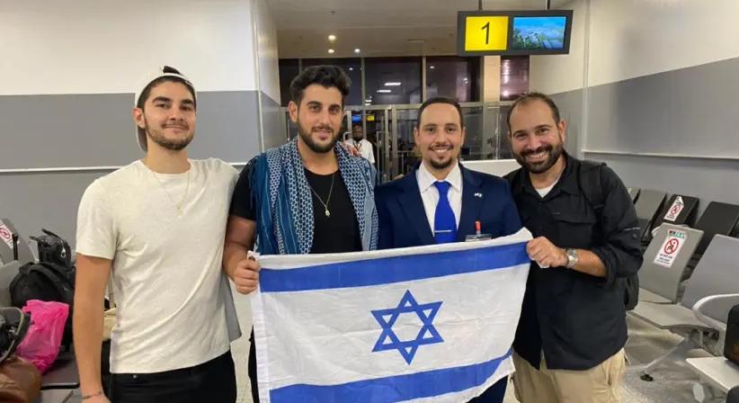 Elengedték a Nigériában letartóztatott izraeli stábot