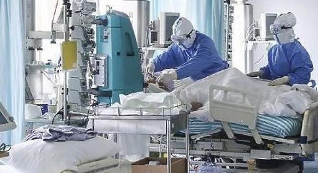 Járvány: csökken a lélegeztetőgépen lévők száma