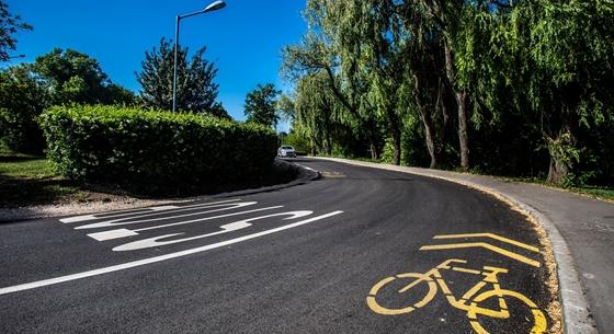 2019-re ígérték, jövőre talán elkészül a Balatont Budapesttel összekötő kerékpárút