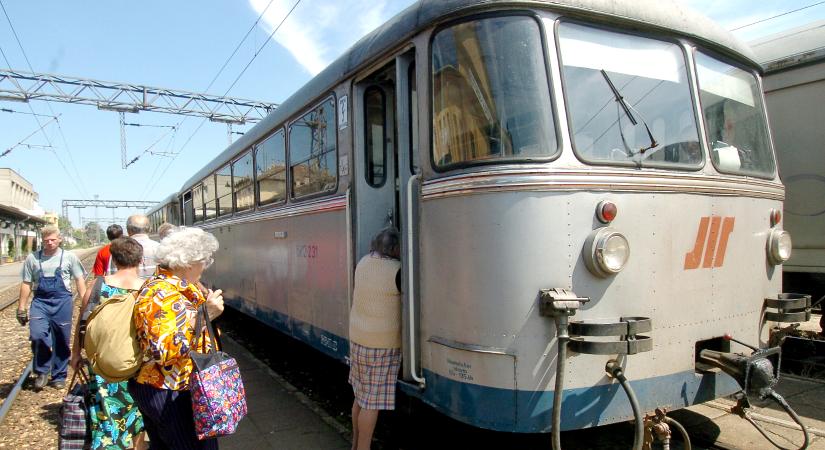 Megvan a pénz: újra vonat közlekedik Szeged és Szabadka között – Fotók