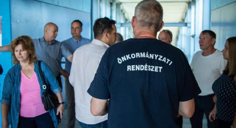 Kispesti önkormányzati rendészek végeztek hatósági ellenőrzést a KöKin