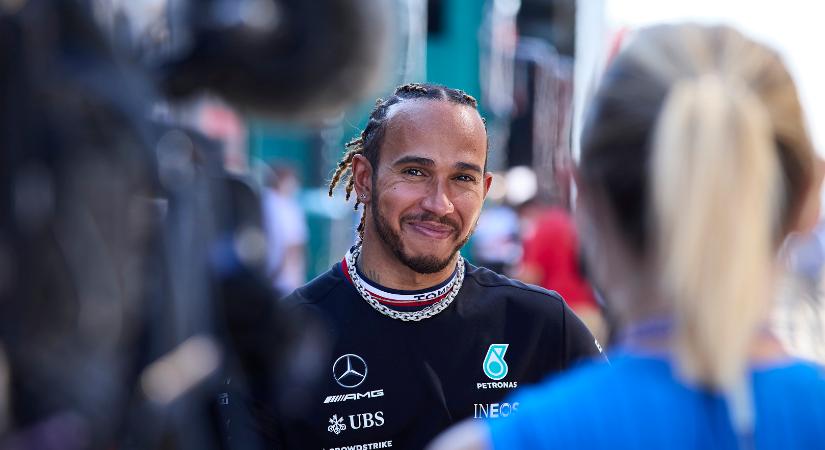 F1: Hamilton 3 kilót fogyott a magyar szaunában