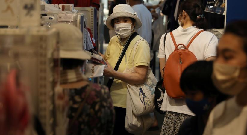Berobbanni látszik a koronavírus-járvány Tokióban az olimpia kellős közepén