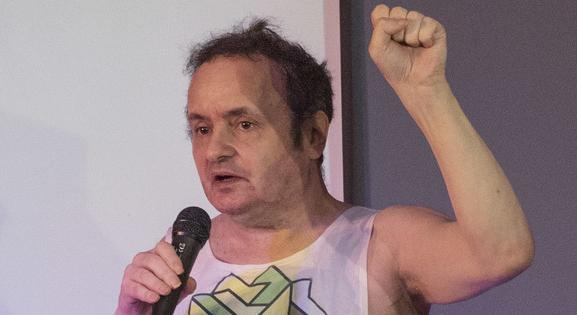 Galla Miklós: megint meztelenül