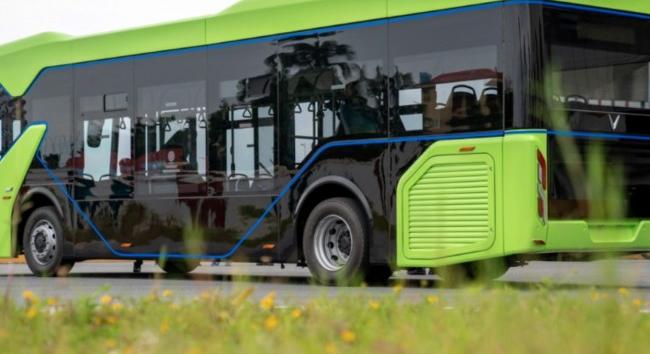 Támogatás: elektromos buszokat vesz az MVK