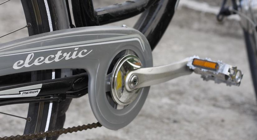 Újra lehet pályázni elektromos biciklik vásárlásának támogatására