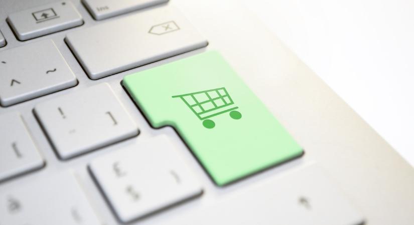 Kiberbiztonsági vállalat: a fogyasztók mintegy egyharmada érzi biztonságosnak az online vásárlást