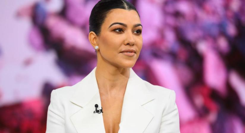 Kourtney Kardashian rövid, de velős testpozitív üzenete mindent visz