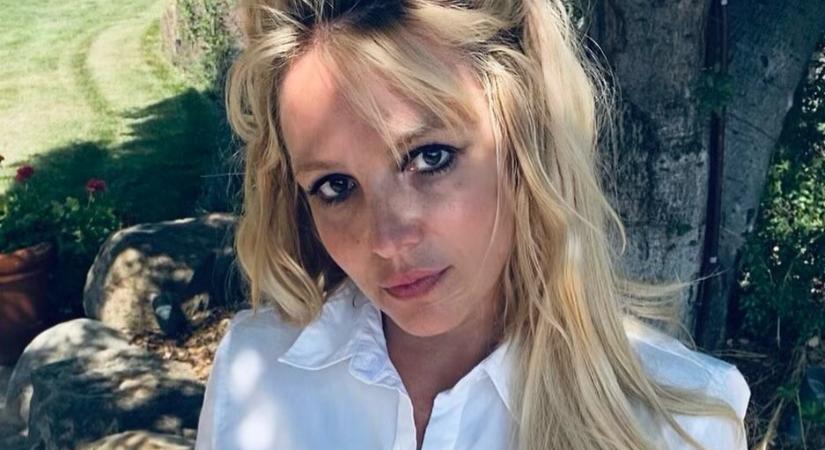 Britney Spears apja lemondott a gyámságról, de a sztár továbbra sem szabad