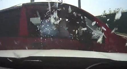 Kicsi a bors, de balesetet okoz: Daewoo Matizzal ütközött egy ártatlan autós