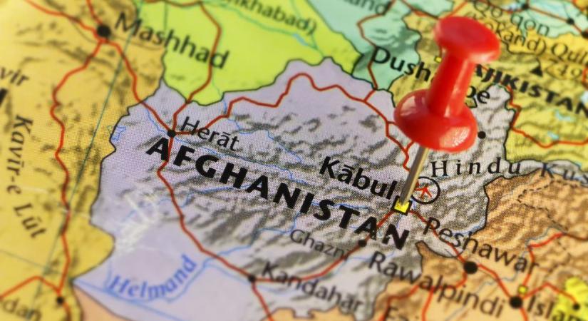 Belügyminisztérium: a tálibok elkezdtek minden irányból betörni Kabulba