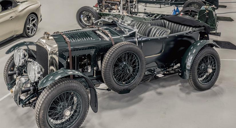 Vadonatúj, 90 éves autót épített a Bentley