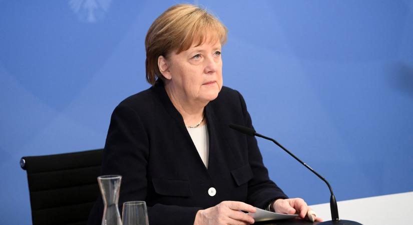 Merkel akár az újabb szankciókat is támogatná, ha Oroszország Ukrajna ellen használná az Északi Áramlat 2-t