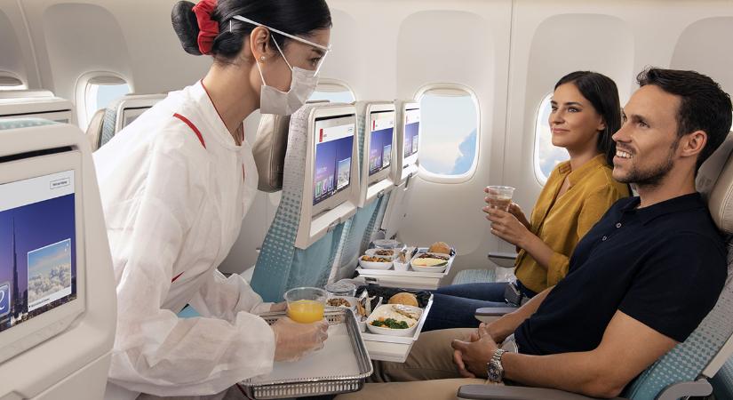 Kétmillió utas átfoglalási kérelmét teljesítette tavaly március óta az Emirates