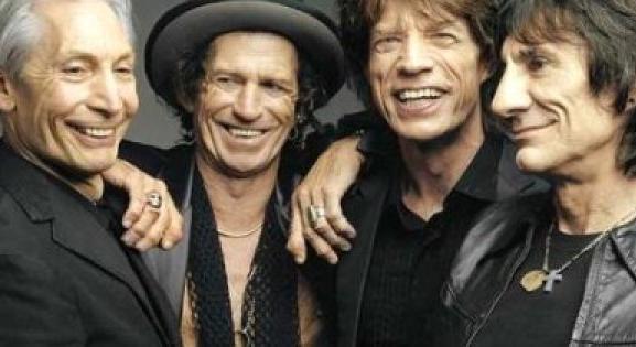 Megható fotókkal búcsúzik Mick Jagger és Keith Richards Charlie Wattstól