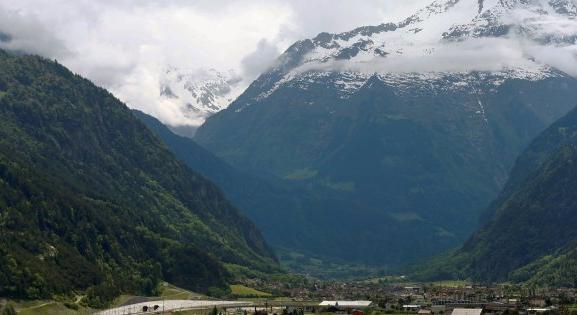 Verseny közben lezuhant és szörnyethalt egy cseh ultrafutó az Alpokban