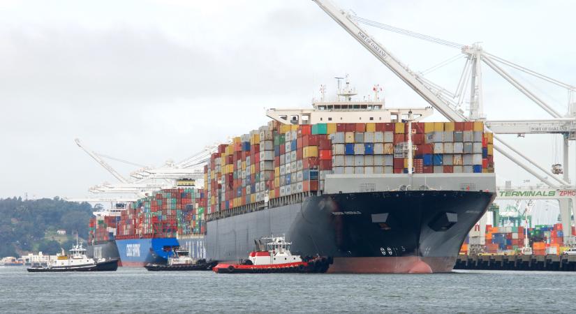 Közel 1,5 milliárd dollárt költ karbonsemleges konténerhajókra a Maersk