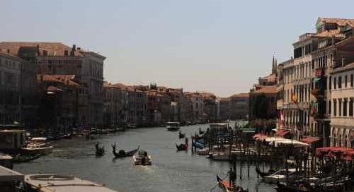 Tényleg alig lehet mozdulni Velencében, korlátozások jönnek - helyszíni beszámoló