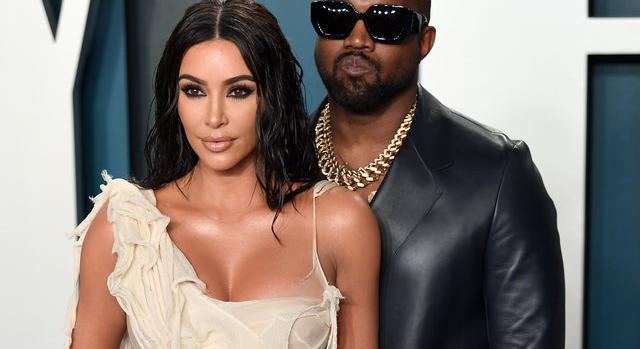 Kim Kardashian és Kanye West mégsem válnak? A házasságuk megmentésén dolgozik a sztárpár