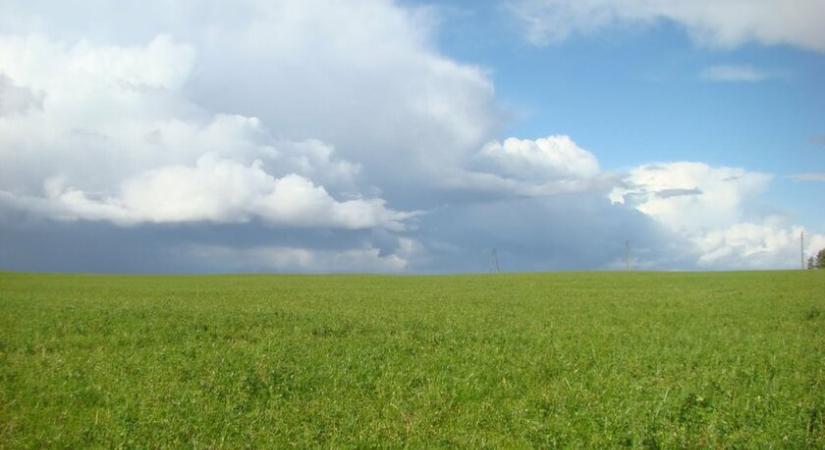 Erős szél kíséretében hidegfront vonul át felettünk