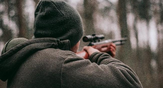 Két kilométerről eltévedt golyó ölt meg egy embert Újfehértón: vadász volt a gyilkosa