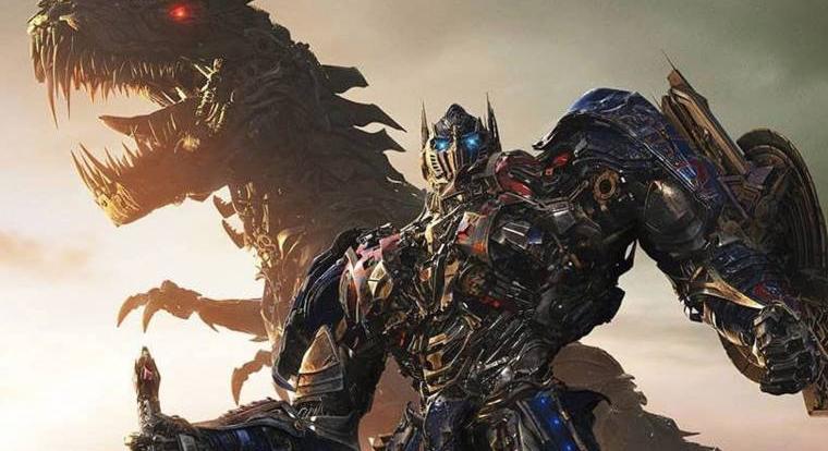 Az új Transformers film forgatási helyszínén videóra vették Optimus Prime-ot