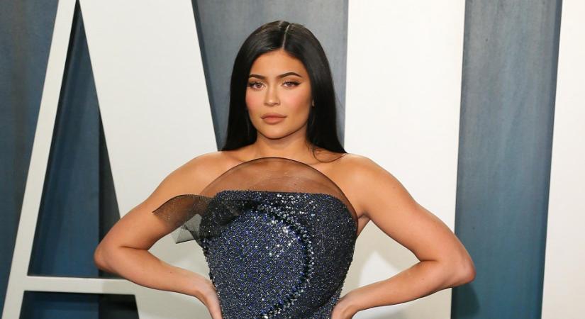 Újra babát vár Kylie Jenner: megható videóval tudatta a nagy hírt