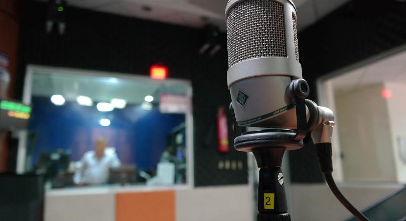 Felmérés: Továbbra is a Rádio Expres a leghallgatottabb rádió az országban