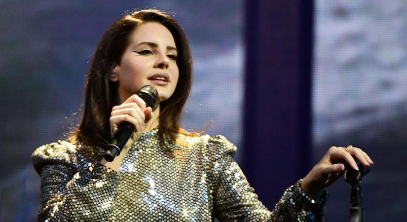 Fontos bejelentést tett közösségi oldalán a világhírű énekesnő: mindenki értetlenül áll előtte
