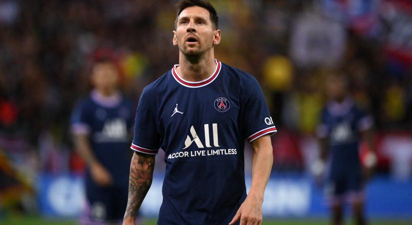 Egy hónapot kellett várni Lionel Messi első párizsi hisztijére