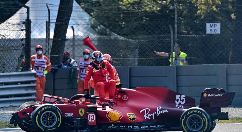 Sainz ígéri, befejezi a Ferrarik sorozatos összetörését