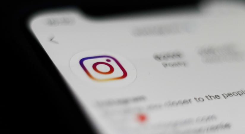 Titkolja a Facebook, milyen veszélyt jelent a tinikre az Instagram