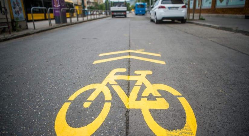 Tarts 1,5 méter oldaltávolságot! – kampány a kerékpáros-balesetek megelőzéséért