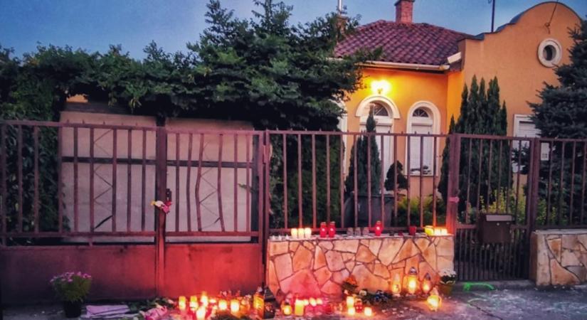 Egy helyre, de nem egy időben temetik el a meggyilkolt dunakeszi családot