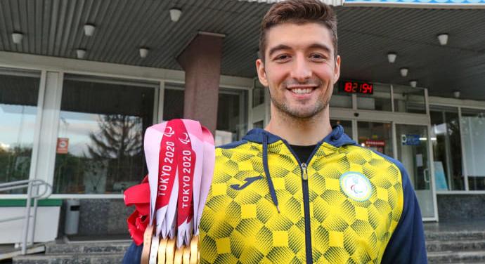 Az „Ukrajna hőse” címet adományozta Zelenszkij a paralimpikon Kripaknak