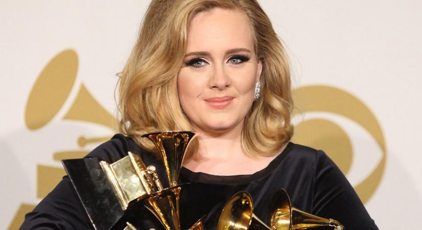 Adele először posztolt közös fotót új párjával: ez a férfi hódította meg az énekesnő szívét