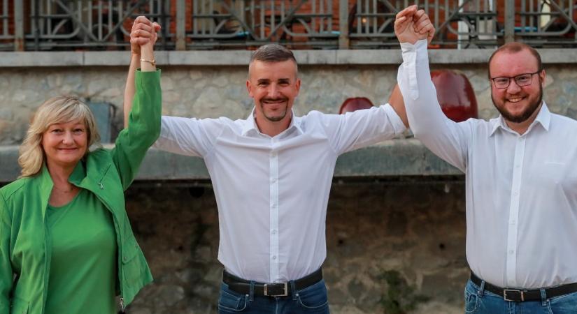 Ez az igazi összefogás: egy képen a Jobbik és a DK miskolci jelöltje