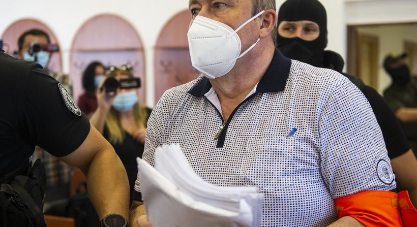 Bombariadó – Kiürítették a bazini bíróság épületét, ahol ma hirdetnek ítéletet Kováčik ügyében