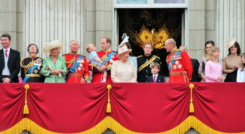 Lánya született Beatrix hercegnőnek, a brit uralkodó unokájának